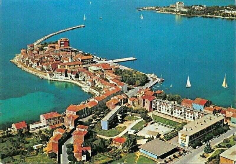 Hana Umag Bagian luar foto